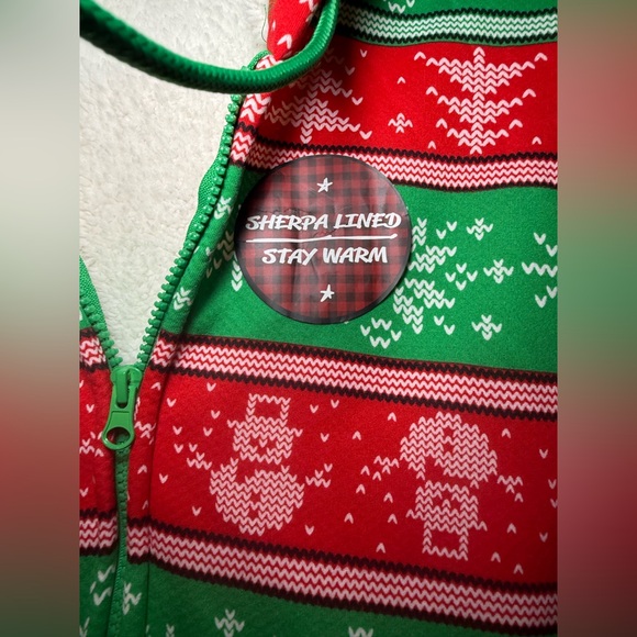 Christmas Hoodie Red Green Stripe Sherpa Medium Ugly Christmas Sweater NWT - Picture 3 of 8